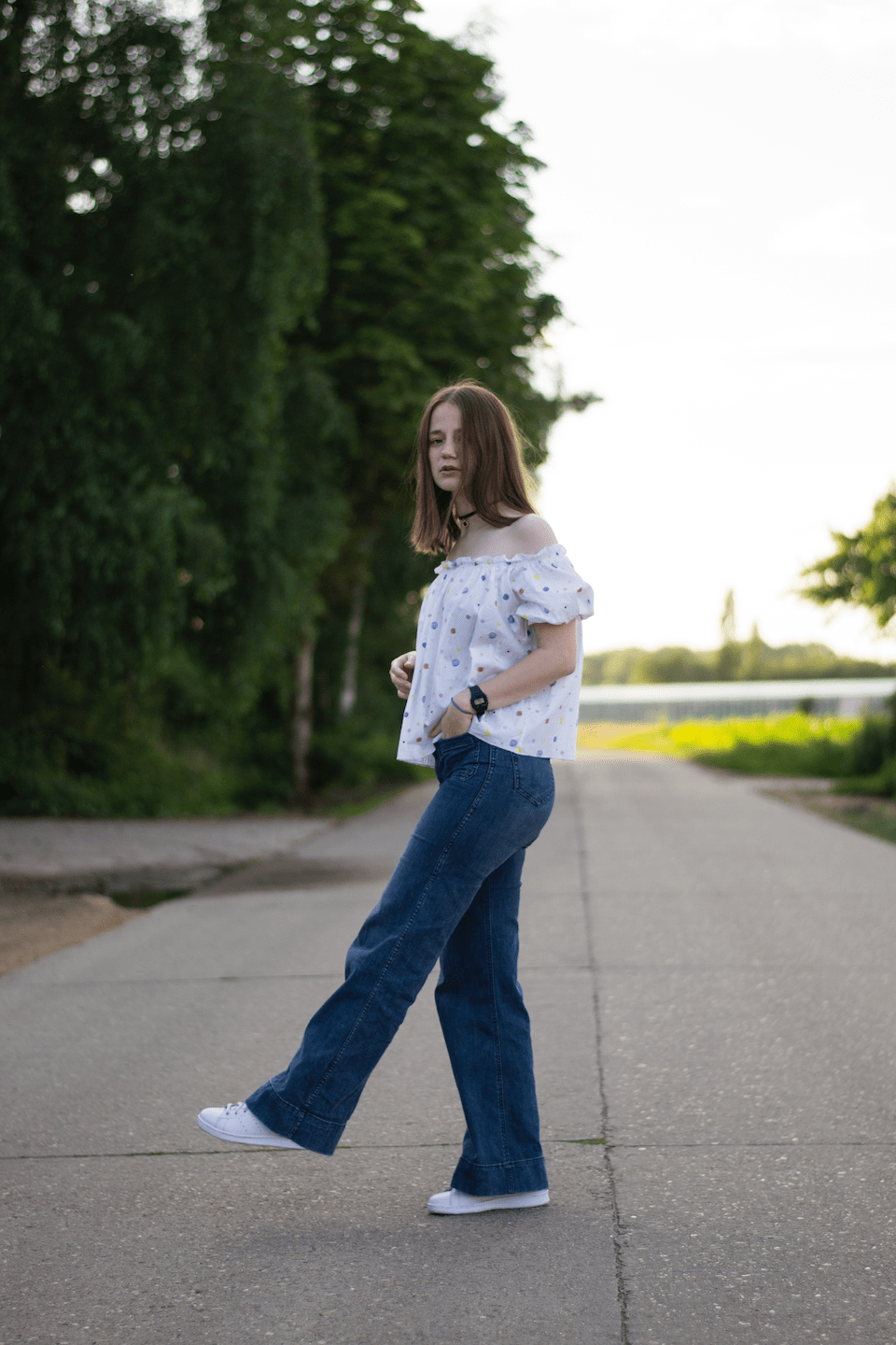 ootd, outfit, & Other Stories, Vika Gazinskaya, Jeans, Flare, Stan Smith , off shoulder